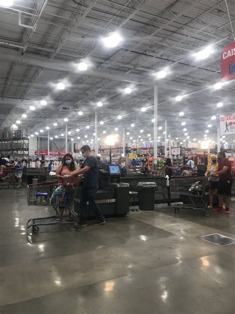 costco wholesale trois rivieras.